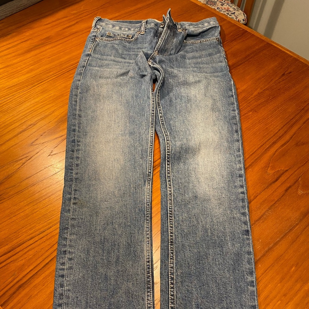 Everlane - The Slim Jean. Washed Indigo. Size 29 x 30
